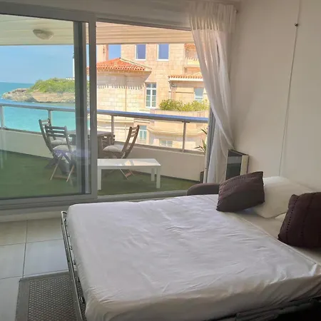 Front De - Luxe * Биарриц